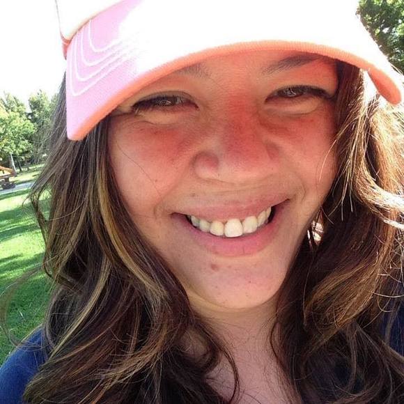 Profile Picture of Anna Baker (@mommad3) on Poshmark