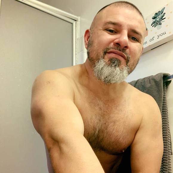 Profile Picture of Rudy Del cid (@capaz0328) on Poshmark