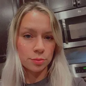 Samantha - Tiktok Profile Picture of Samantha (@samicolexoxo) on Tiktok