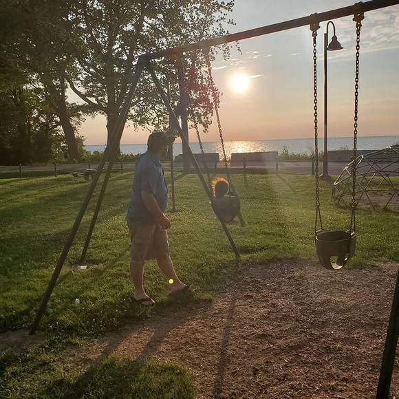 Profile Picture of Matt Maier (@mmaier3) on Poshmark