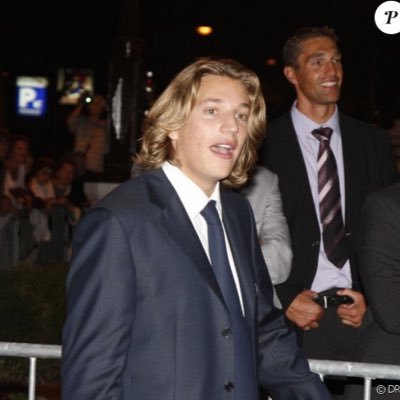 Profile Picture of Jean L’élitiste (@JeanDeBourbon) on Twitter