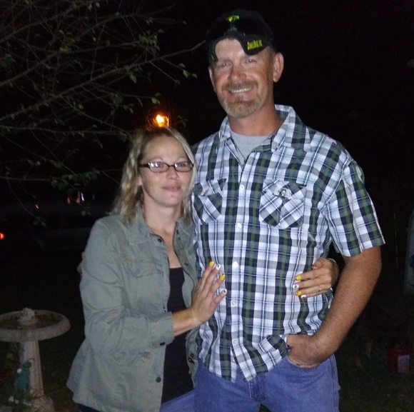 Profile Picture of Mandy Dawn (@mandydawn86) on Poshmark