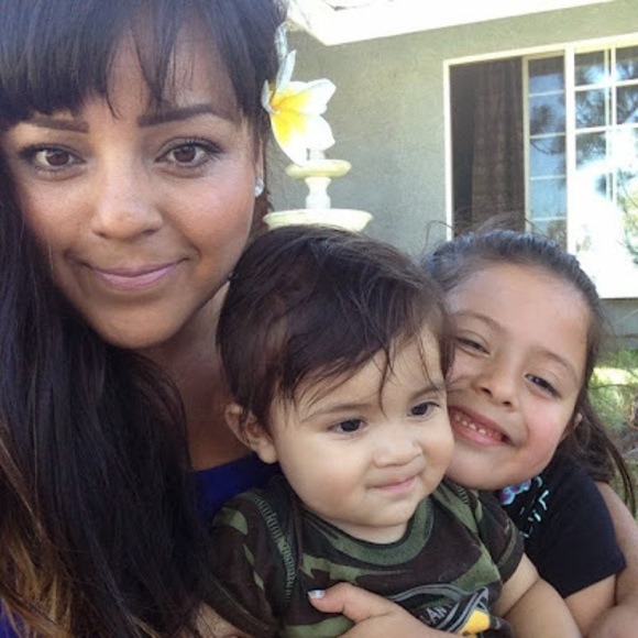 Profile Picture of Paola Becerra (@paolarivera19) on Poshmark