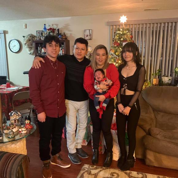 Profile Picture of Leticia Borbonio (@borbonio) on Poshmark