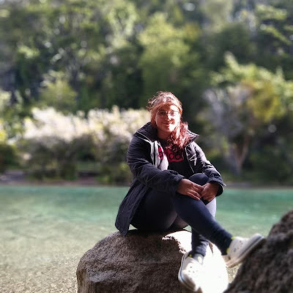 Profile Picture of Daniela Jerez (@danielajerez702) on Poshmark