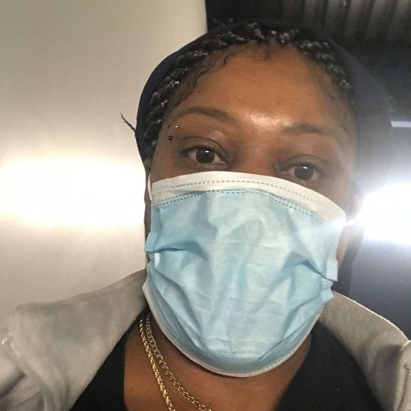 Profile Picture of Tina Goree (@tinagoree) on Poshmark