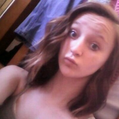 Profile Picture of Danielle Ann Belcher (@huntersgirl05) on Twitter