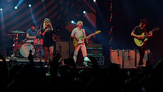 Paramore (album) - Wikipedia