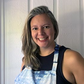 Profile Picture of Bella Joy Pottery - Heidi Fahrenbacher (@bellajoypottery) on Pinterest