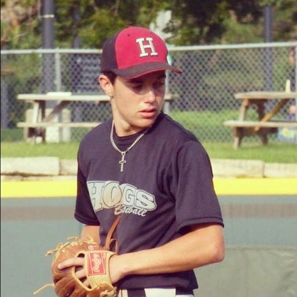 Profile Picture of Michael Houghton (@mhoughton2) on Poshmark