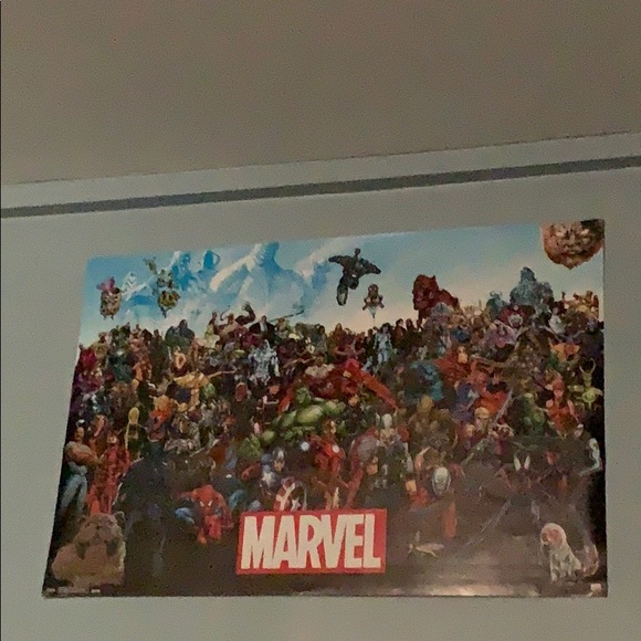 Profile Picture of Robert Kishun (@kishunr11) on Poshmark