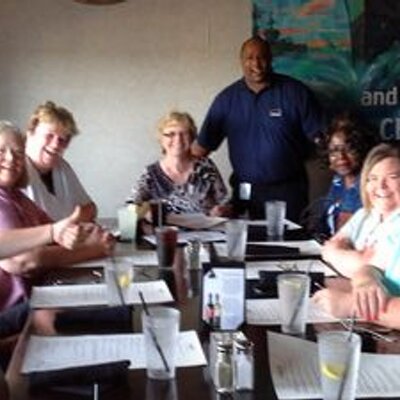 Profile Picture of David Manley (@manley1015) on Twitter