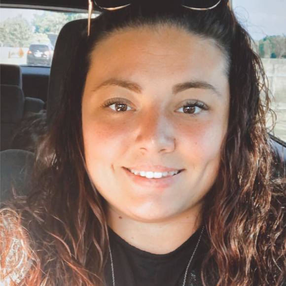 Profile Picture of Brittany Millender (@brittany7742) on Poshmark