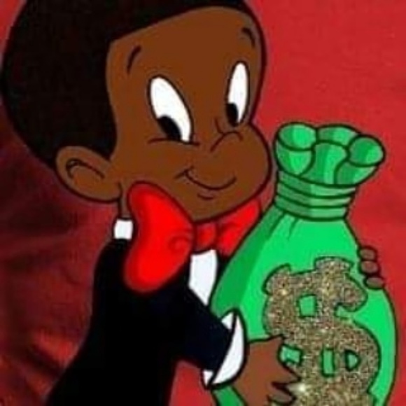 Profile Picture of Kevin Saunders (@kevins1213) on Poshmark