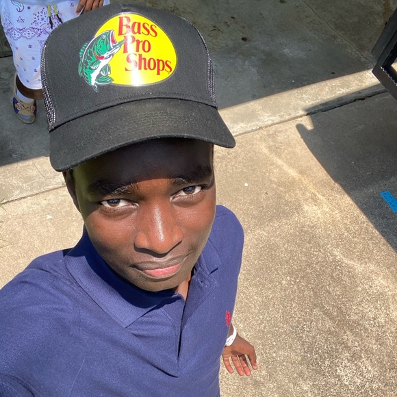Profile Picture of Kiptoo Vincent (@kiptoo17vincent) on Poshmark