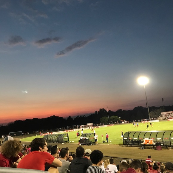 Profile Picture of Brett Caplan (@becaplan) on Poshmark