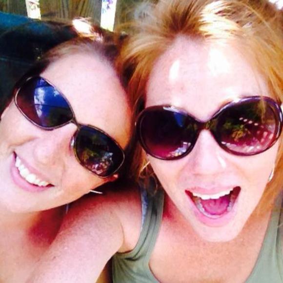 Profile Picture of Nessa Lequire (@nessab79) on Poshmark