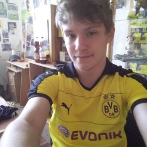 Profile Picture of Simon Loibl (@Bismark1201) on Twitter