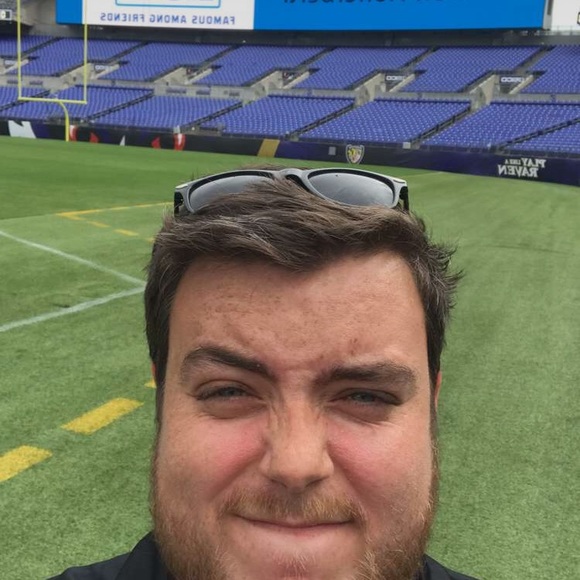 Profile Picture of Andrew Hofferbert (@ahofferbert) on Poshmark