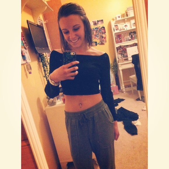 Profile Picture of Madison Mendofik (@madisonmendofik) on Poshmark