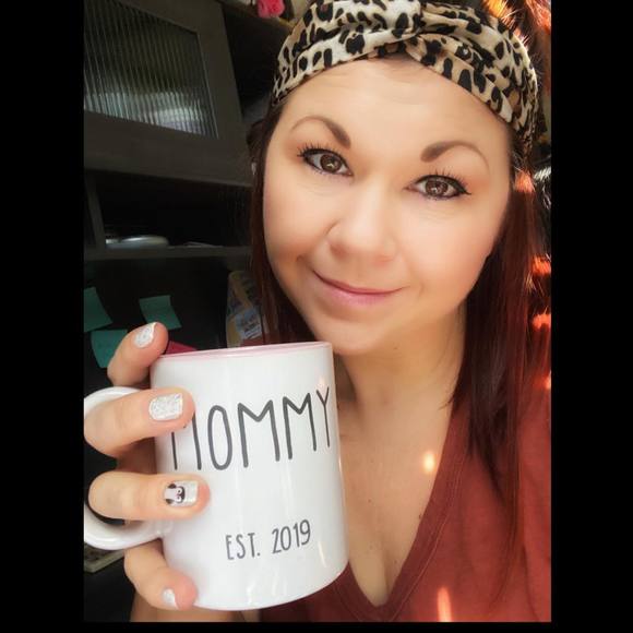 Kitty Dimascio - Poshmark Profile Picture of Kitty Dimascio (@kittysells) on Poshmark