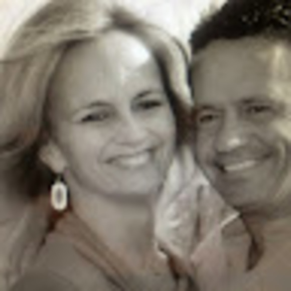 Profile Picture of Renae Hayes (@renaehayes21) on Poshmark