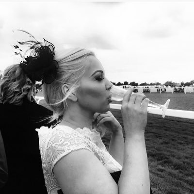 Profile Picture of Polly Daniels (@PollyDaniels93) on Twitter