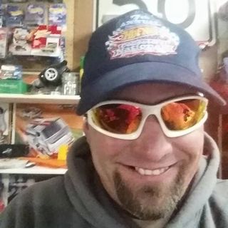 Profile Picture of Jeff Luscher (@Jeff-Luscher) on Facebook