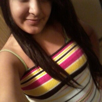 Profile Picture of Julia Patino (@JuliaPatino) on Twitter