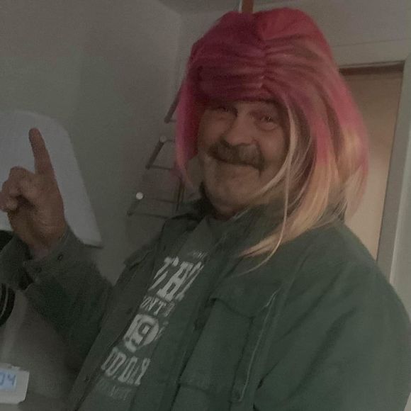 Profile Picture of Kim Gardner gullage (@ty1055) on Poshmark