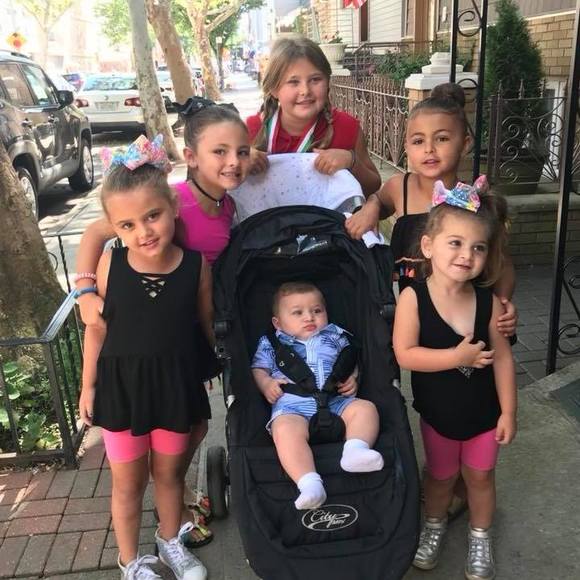 Profile Picture of Shyla Fierstadt (@shylarose123) on Poshmark