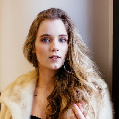 Profile Picture of Emily Funk (@Emilyy_Funk) on Twitter