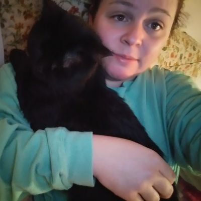 Profile Picture of Deborah Pearson (@_JoyeuxNoel) on Twitter