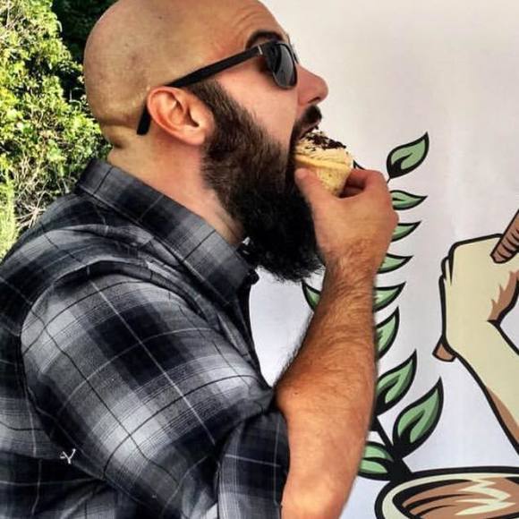 Profile Picture of Paul Denino (@padenino) on Poshmark