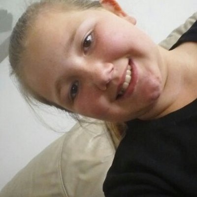 Profile Picture of Caitlin Pearson (@SkatinCaitlin) on Twitter