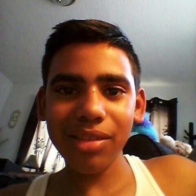 Profile Picture of Alejandro Calzada (@AlejandroCalz18) on Twitter
