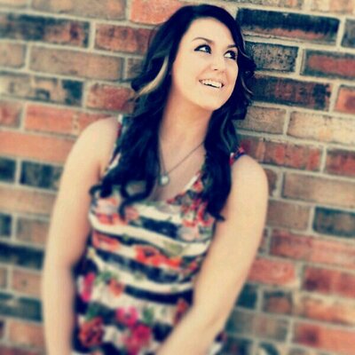 Profile Picture of Katelyn Allie Sims (@KatelynAllie) on Twitter