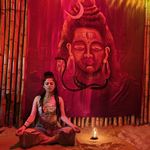 Profile Picture of 𝕮𝖍𝖆𝖗𝖑𝖎𝖊 𝕮𝖍𝖆𝖚𝖍𝖆𝖓 (@charliechauhan) on Instagram