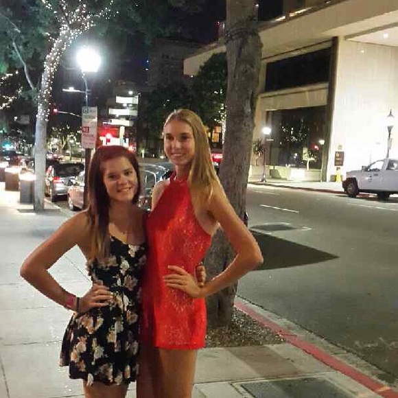 Profile Picture of Janna Graham (@janmarie34) on Poshmark