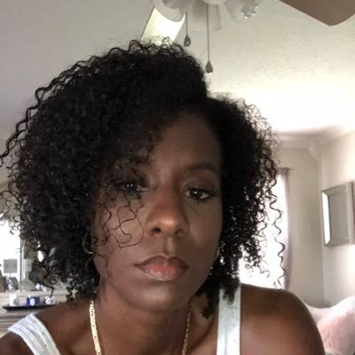 Profile Picture of Shawntel Williams (@PeachShawntel) on Twitter