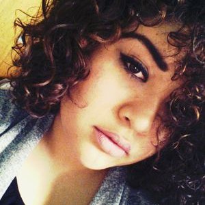 Profile Picture of Daniela Robledo (@ale_daniela1099) on Twitter