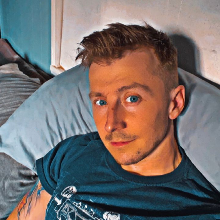 Profile Picture of Derek Zoller (@d_zoller) on Tiktok