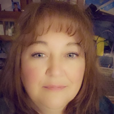 Profile Picture of Susan Blanchette (@SusanBlanchette) on Twitter