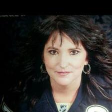 Profile Picture of Melanie Hebner (@TOPFUELDIVA) on Twitter