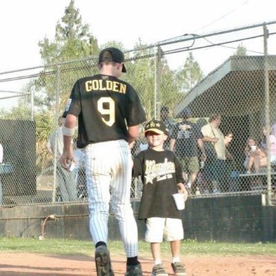 Profile Photo of Eric Golden (@erockmvp) on Twitter