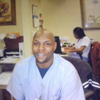 Profile Picture of Andre D. Kinard (@andretech) on Twitter