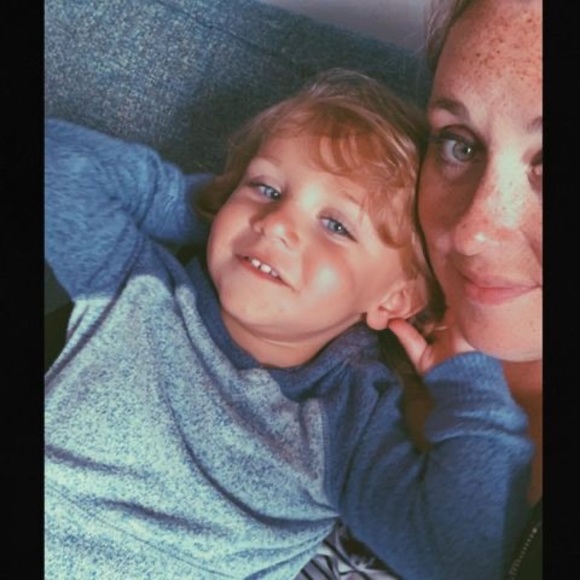 Profile Picture of Ashley Chucci (@ash_chucci) on Poshmark