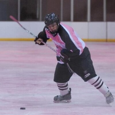 Profile Picture of Cody Blevins (@danglesnipceley) on Twitter