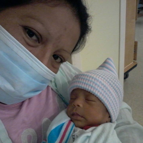 Profile Picture of Quirina Flores (@9262225817) on Poshmark