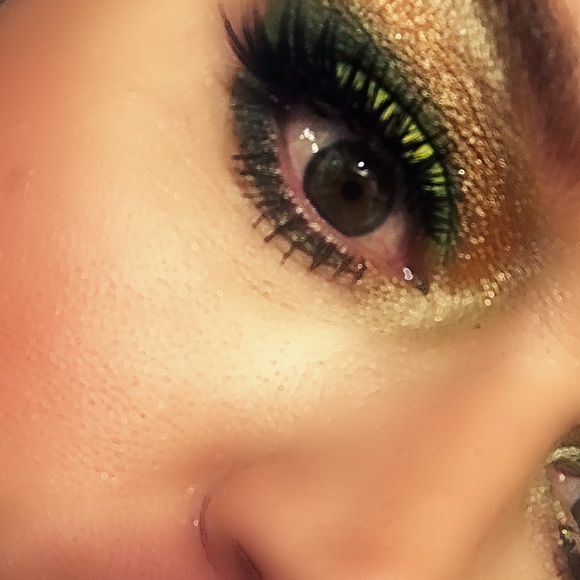 Profile Picture of Laticia Anderson (@laticiaanderson) on Poshmark